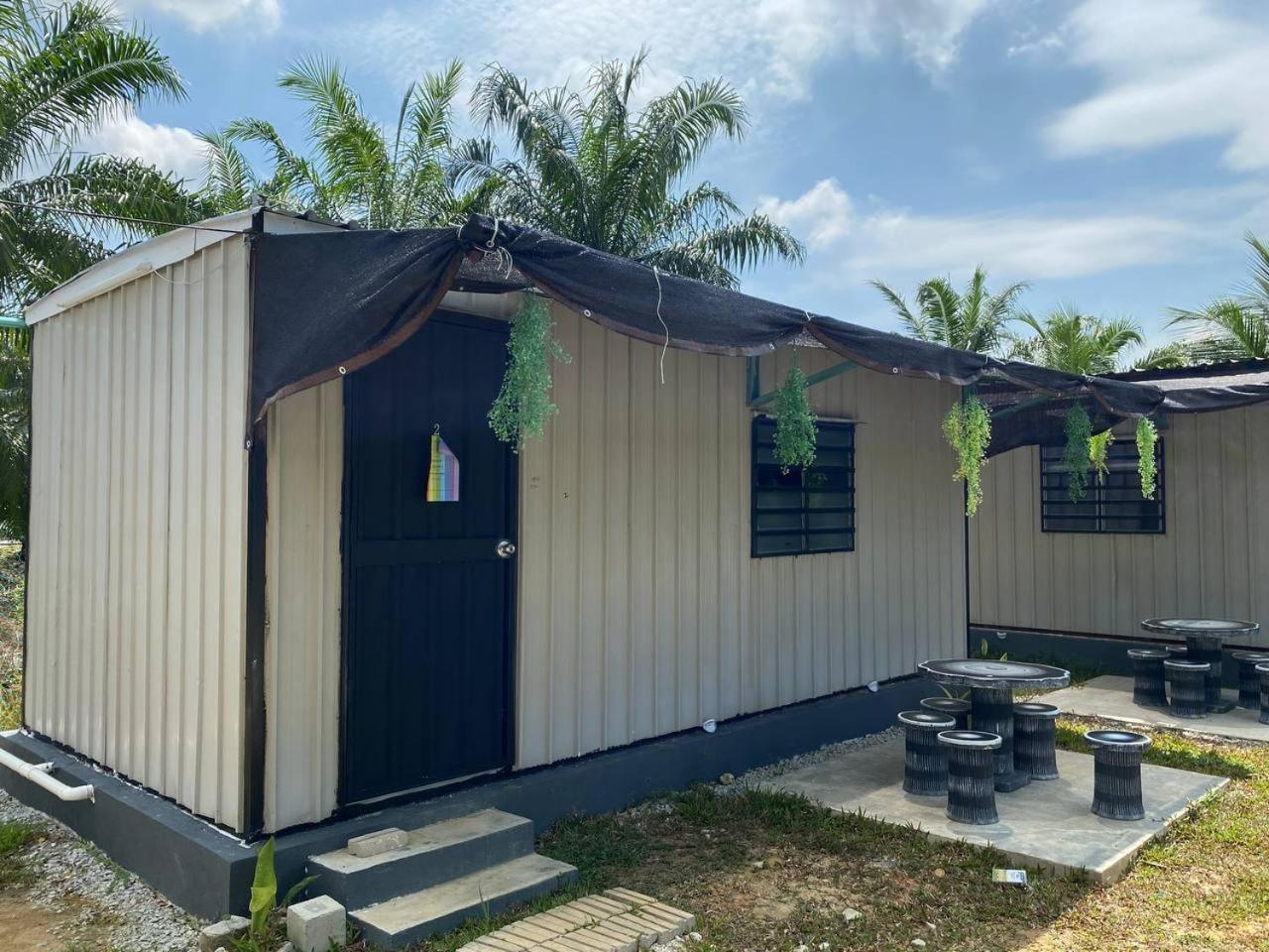 Yn Cabin Tanjung Karang ภายนอก รูปภาพ